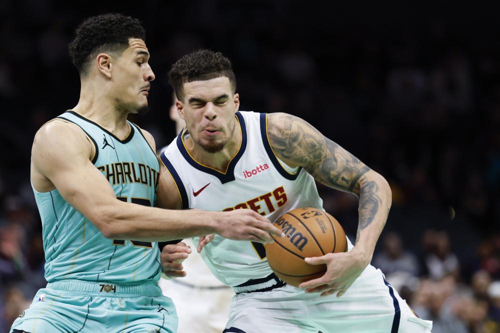 迷对他寄予 迷对他寄予